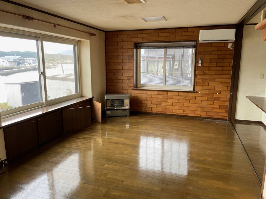 むつ市大畑町涌舘　戸建て