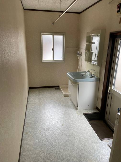 むつ市大畑町涌舘　戸建て