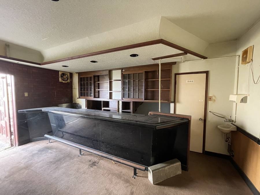 田名部町売店舗