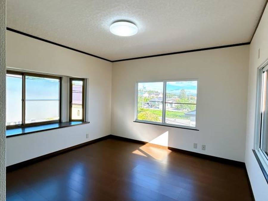 金曲三丁目中古住宅