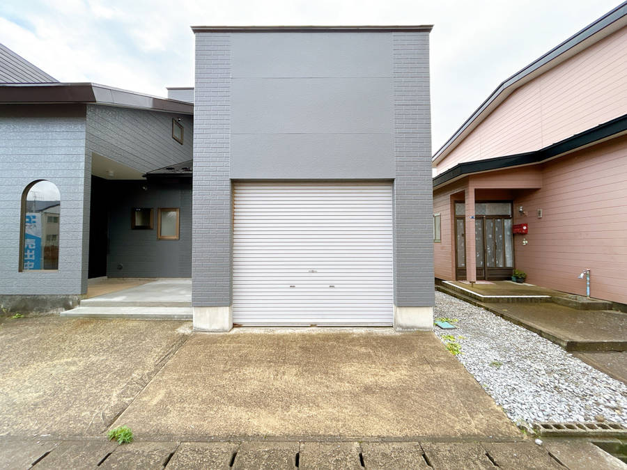 むつ市金曲３丁目　戸建て