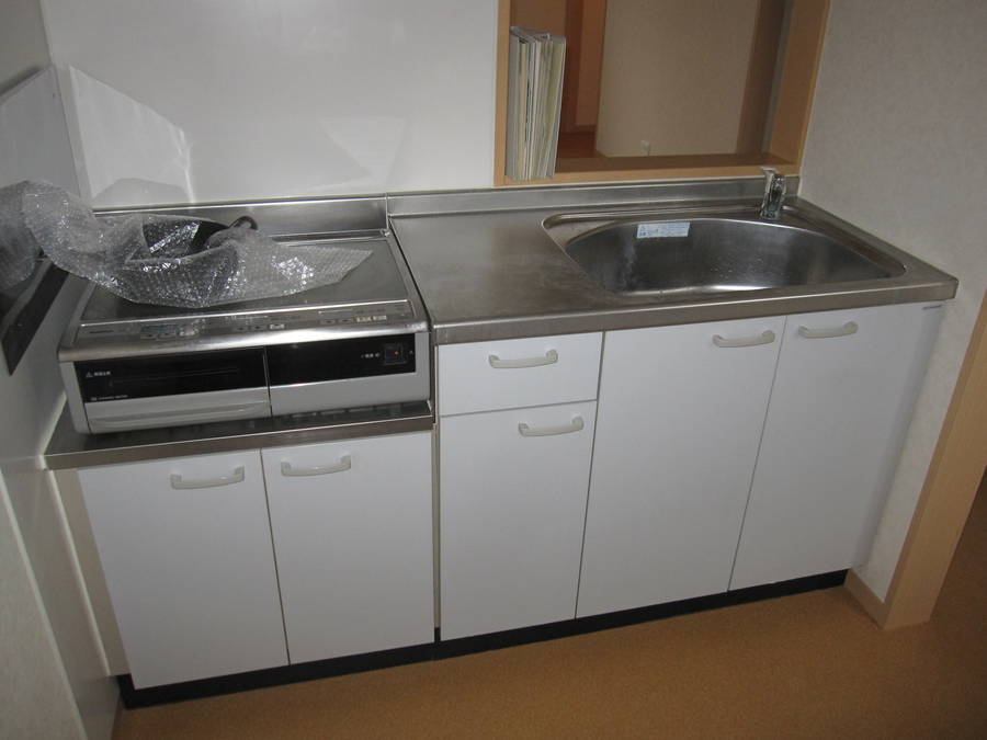 elegante viola（エレガンテ　ヴィオラ）C号(2F)