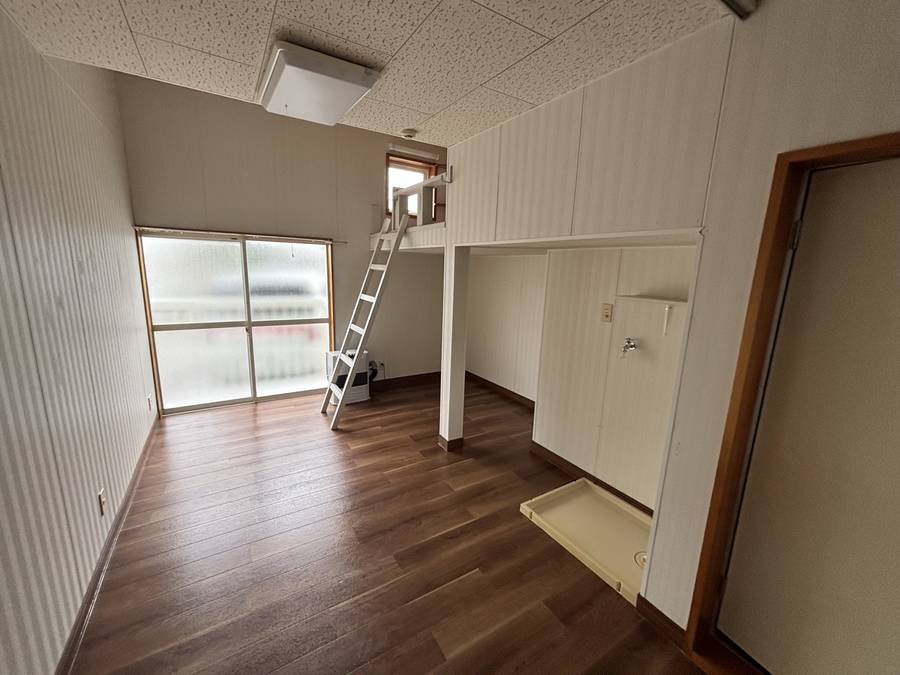 コーポタカヤマ　B号（1F)