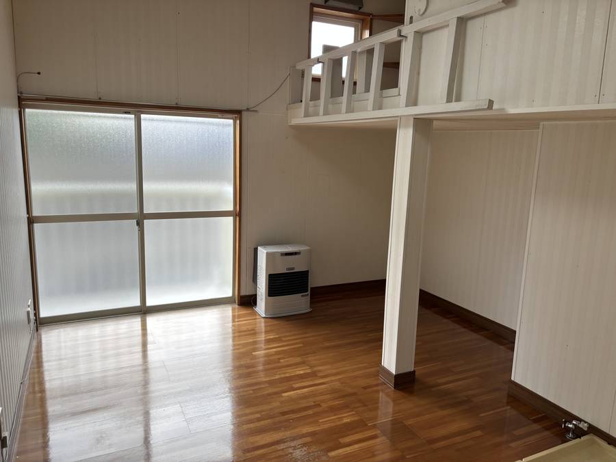 コーポタカヤマ　C号（1F)