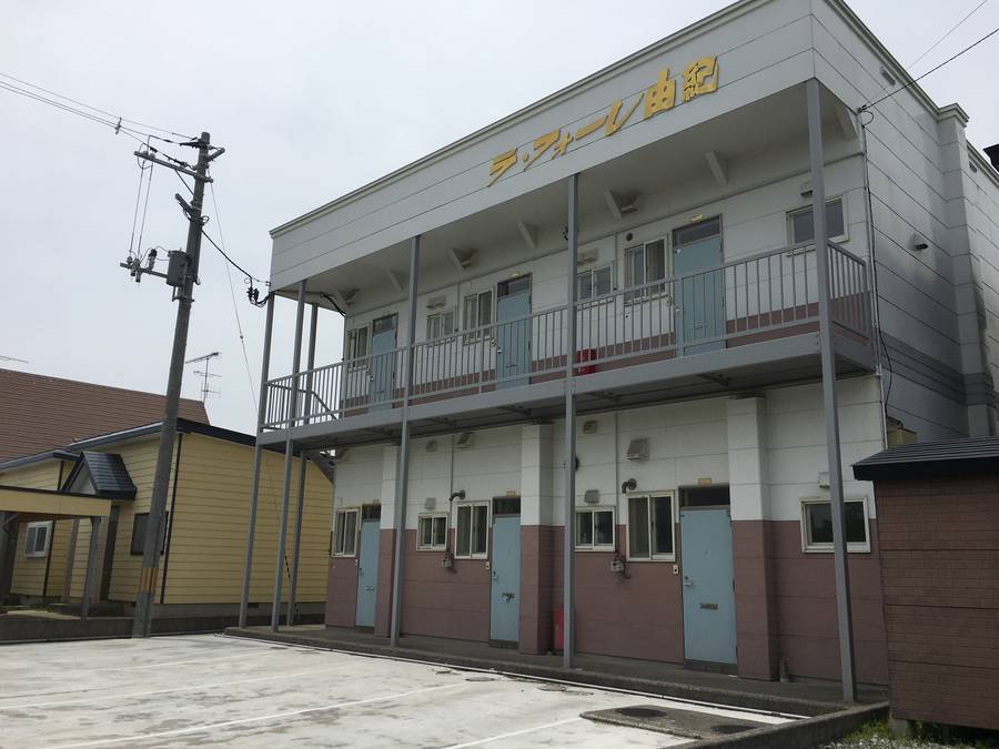 ラ・フォーレ由紀　202号（2F)