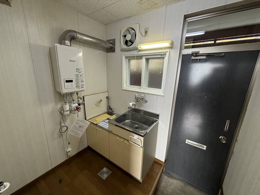 コーポ高橋　101号（1F)