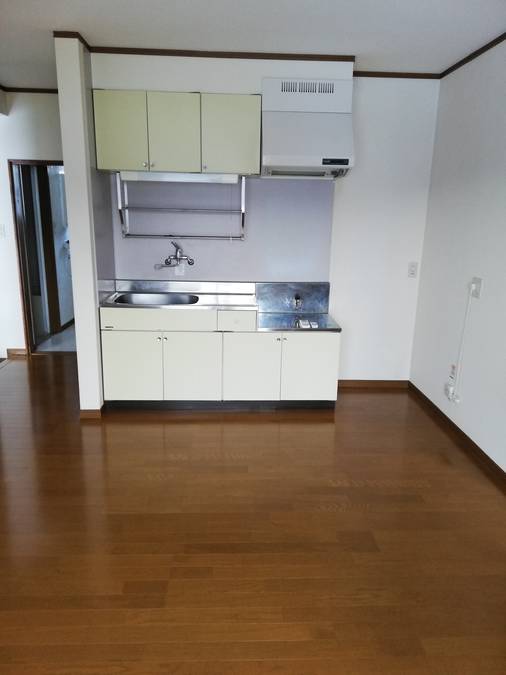 コーポ赤坂C-2-1