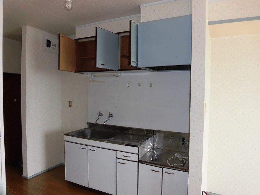 ビックフラットマンションⅠ　204号