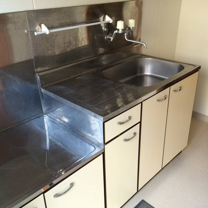 シングルハイツ205号