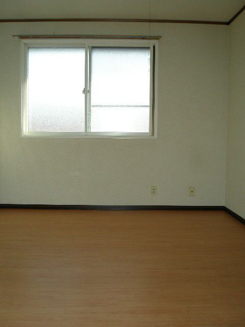 ワンルーム高美　106号