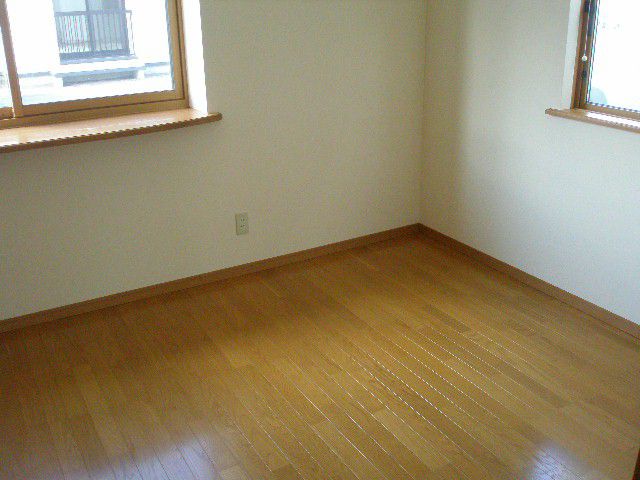 夢ヒルズＢ棟１－１