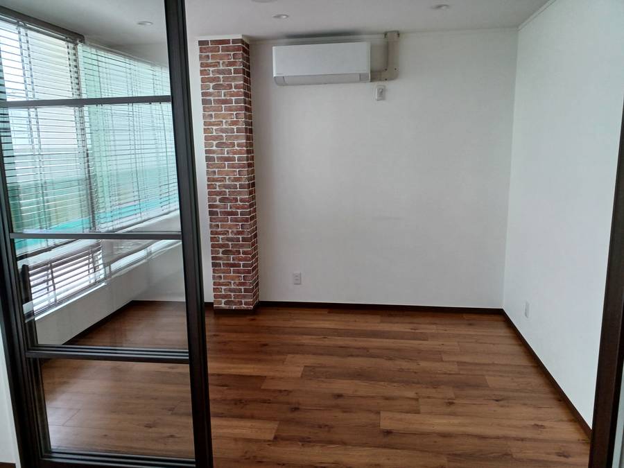 おき貸事務所B　２F