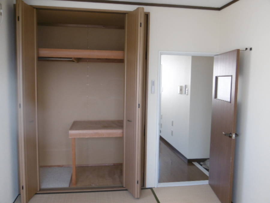 コーポはまみちC号　（左側2階）