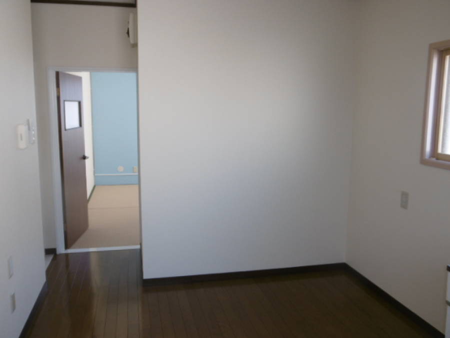 コーポはまみちC号　（左側2階）