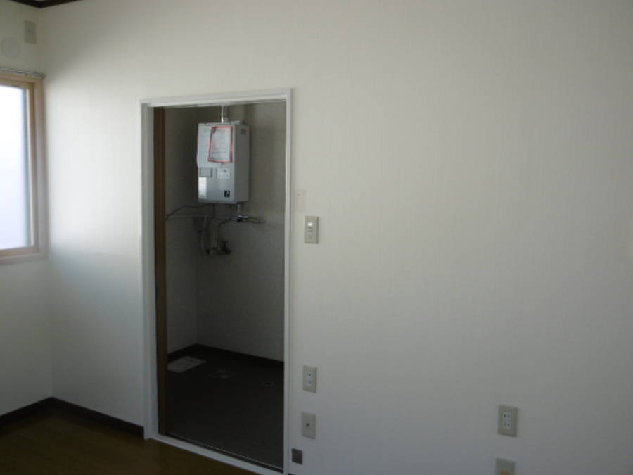 コーポはまみちC号　（左側2階）