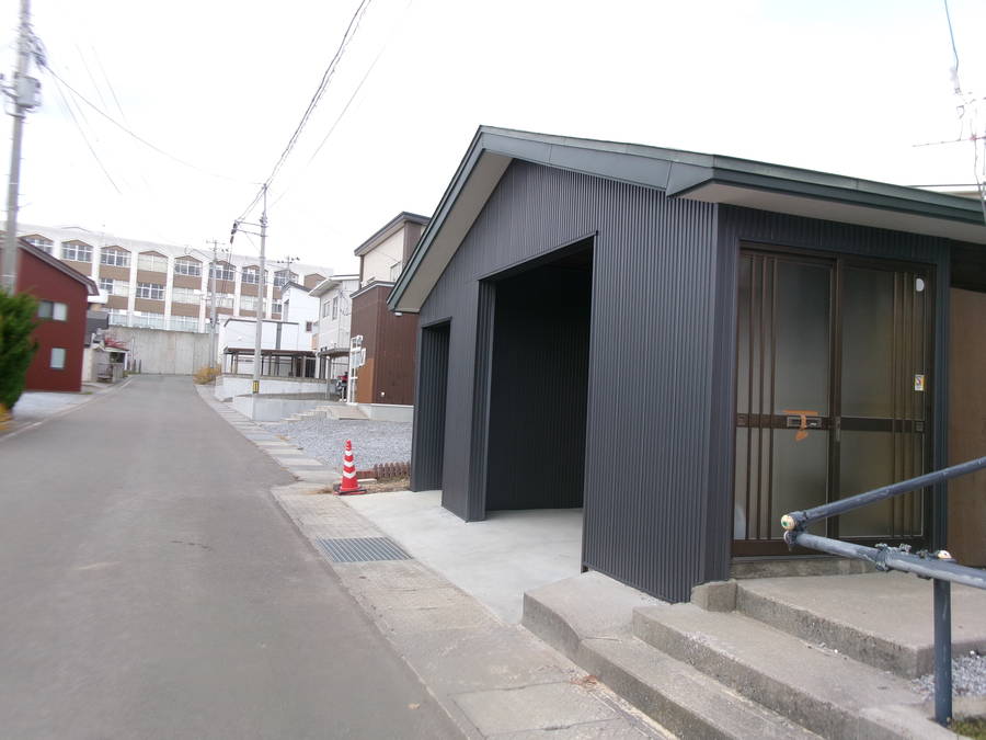 並川ガレージ　A