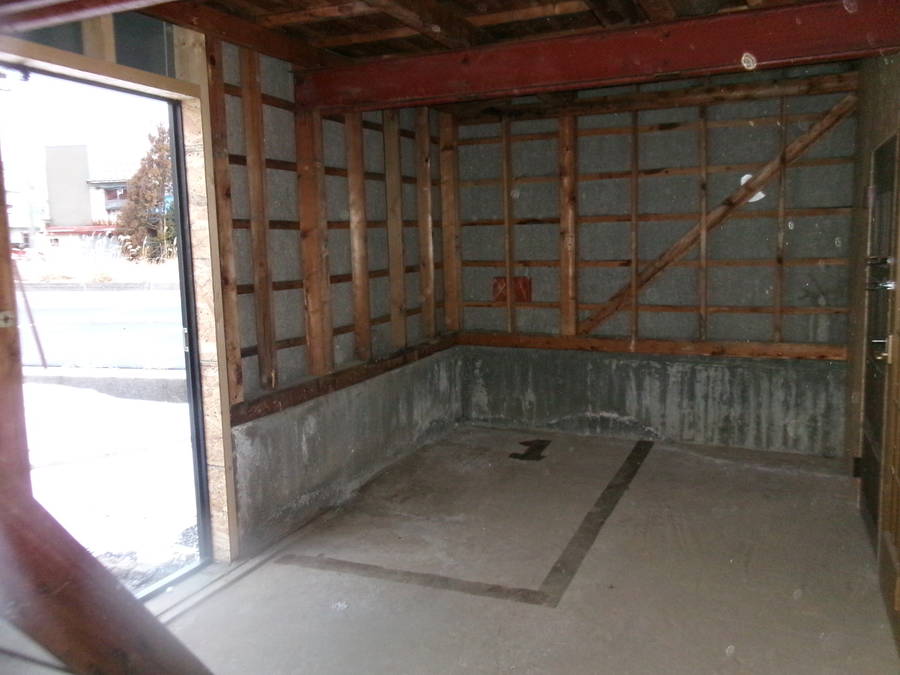 大湊浜町バイクガレージ１・２