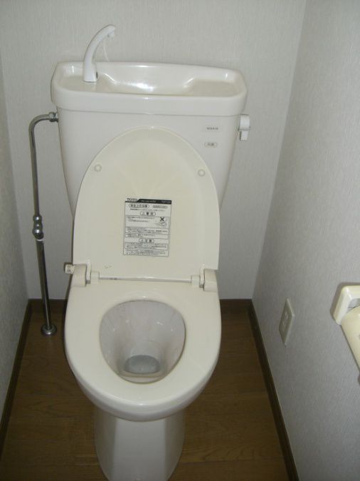 エルフローラ大平A102