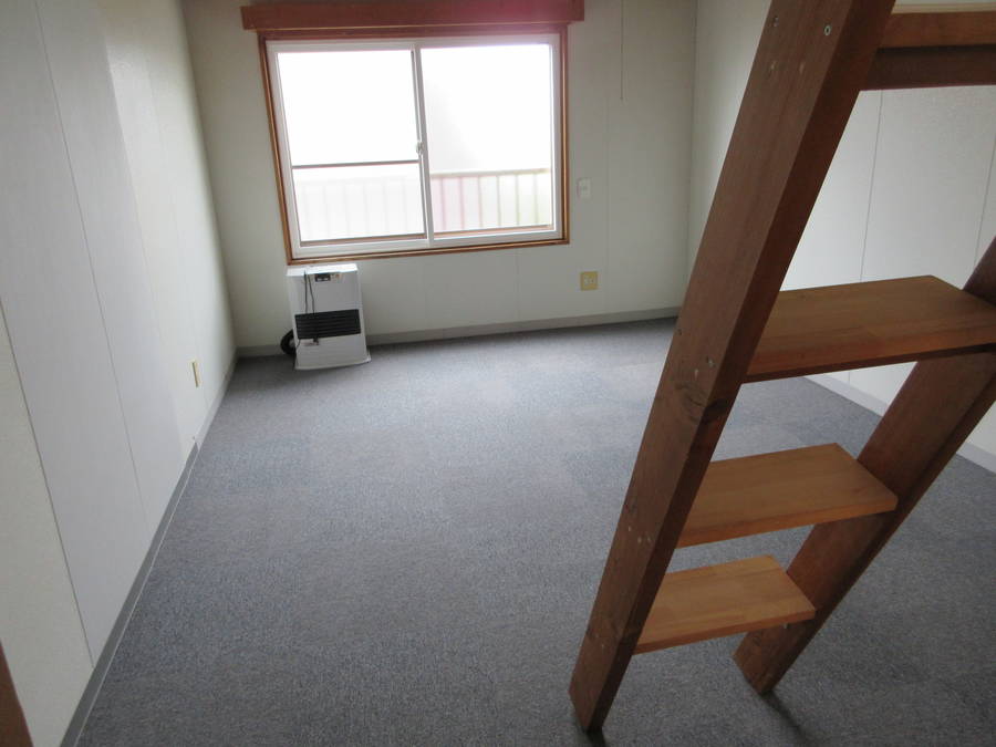 シングルハイツ　205号室