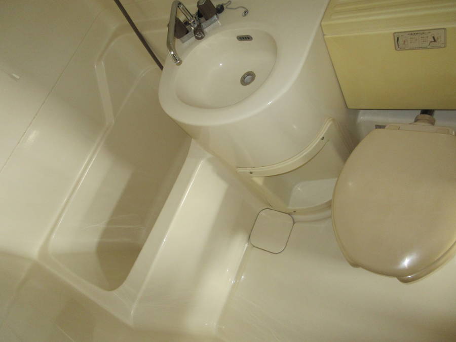 シングルハイツ　205号室