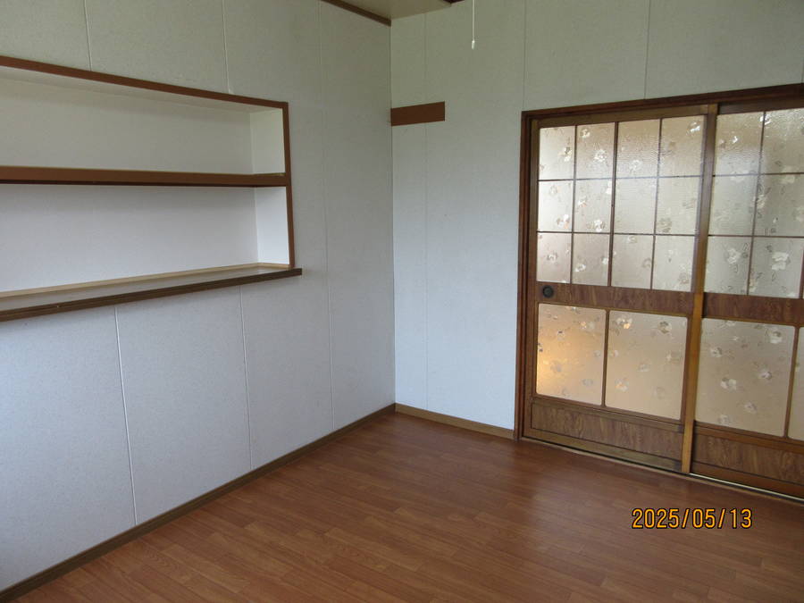 横迎町一丁目貸家