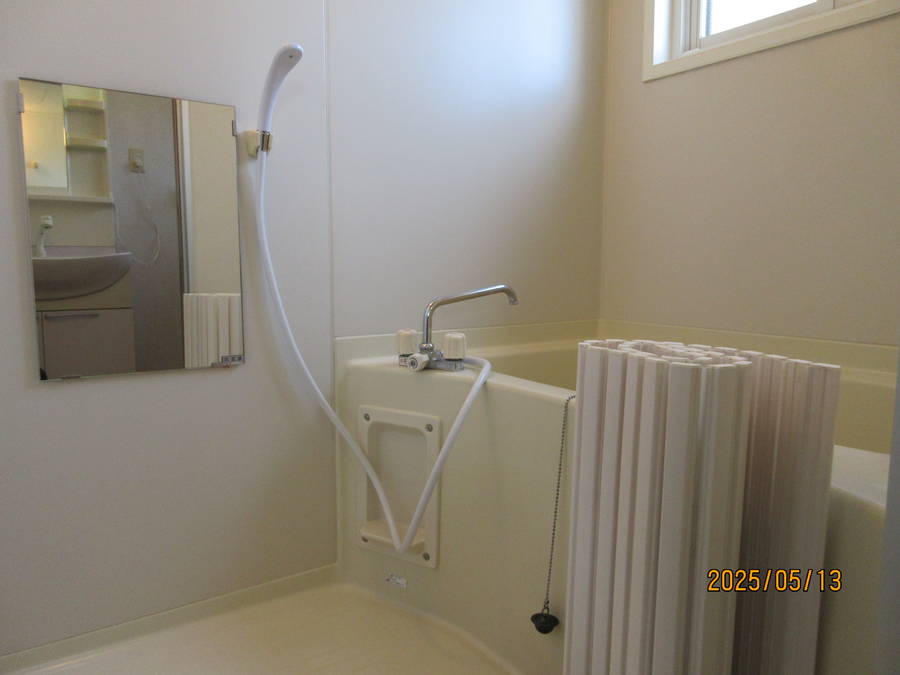 横迎町一丁目貸家