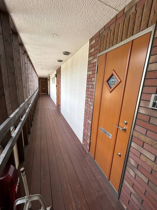 グランポルトA23号室(駐車場付き)